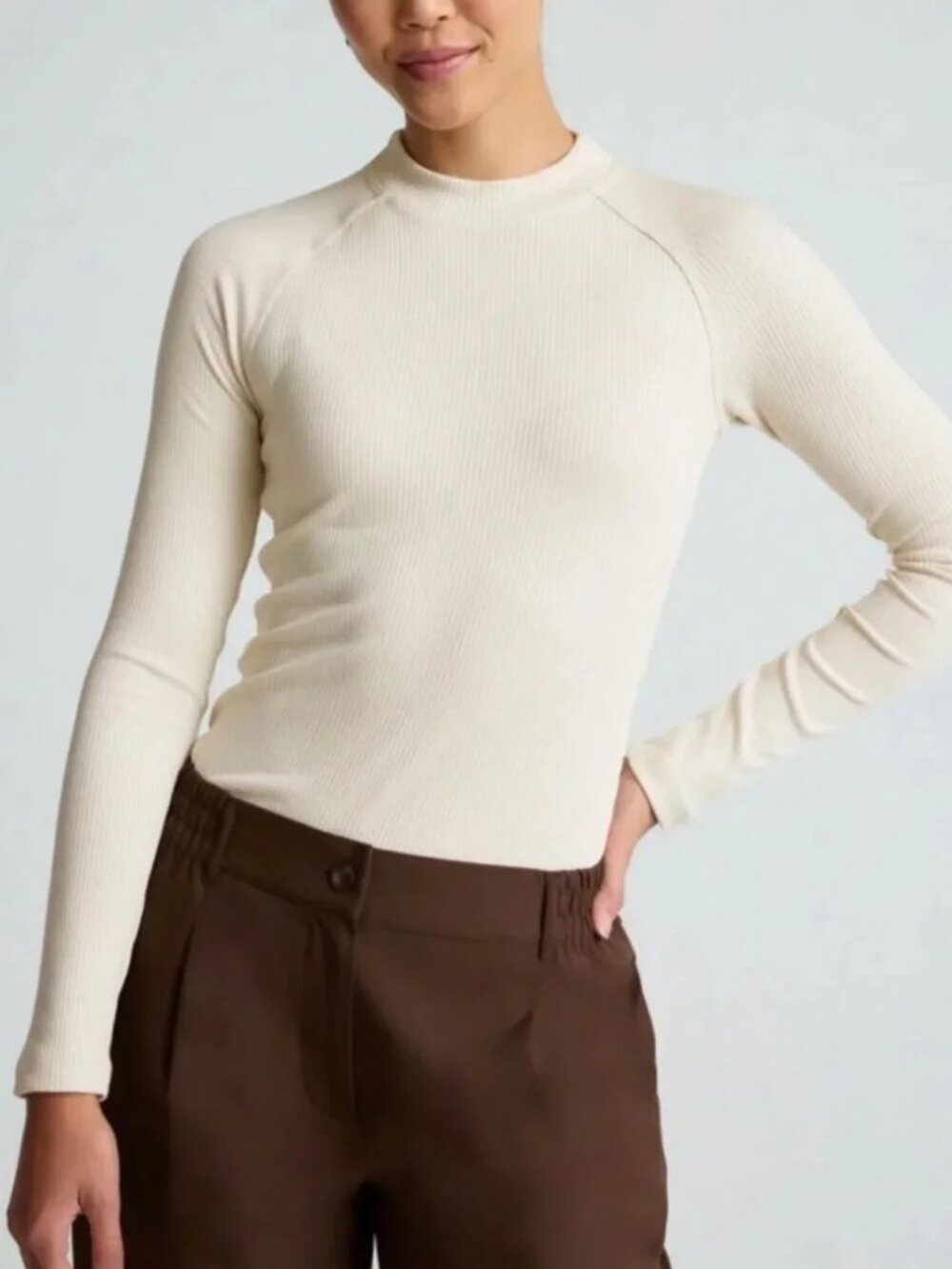 Beyond Yoga Contours Mock Neck Ribbed Long Sleeve Top Ivory Off-Duty Clean Girl